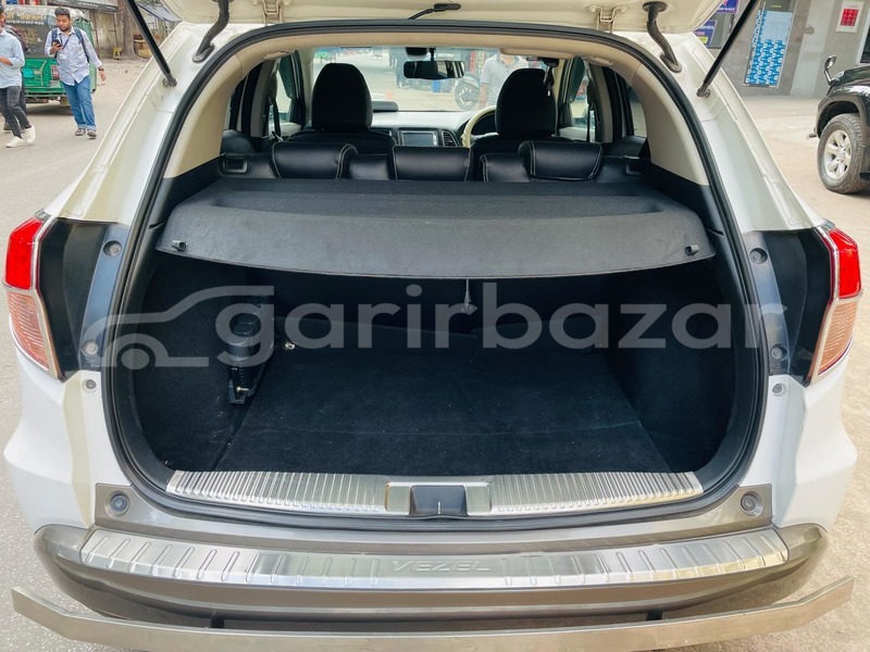 Big with watermark honda vezel dhaka dhaka 35375