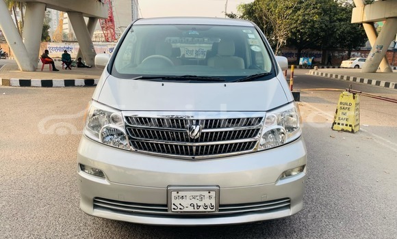 Buy Used 2004 Toyota Alphard in Dhaka, Dhaka Buy Used 2004 Toyota Alphard in Dhaka, Dhaka