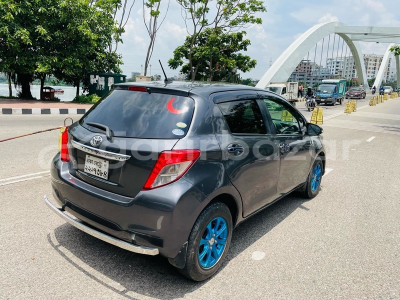 Big with watermark toyota vitz dhaka dhaka 35385