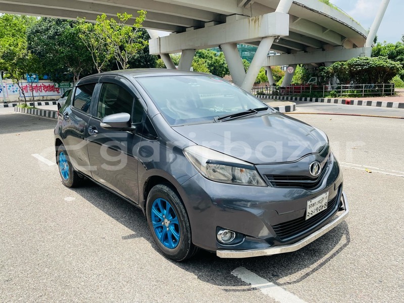 Big with watermark toyota vitz dhaka dhaka 35385