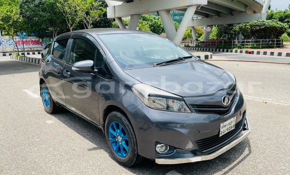 Buy Used 2011 Toyota Vitz in Dhaka, Dhaka Buy Used 2011 Toyota Vitz in Dhaka, Dhaka