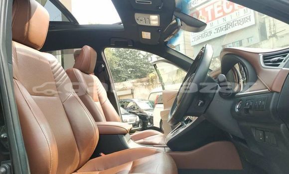 Buy Import 2018 Toyota Harrier in Dhaka, Dhaka Buy Import 2018 Toyota Harrier in Dhaka, Dhaka