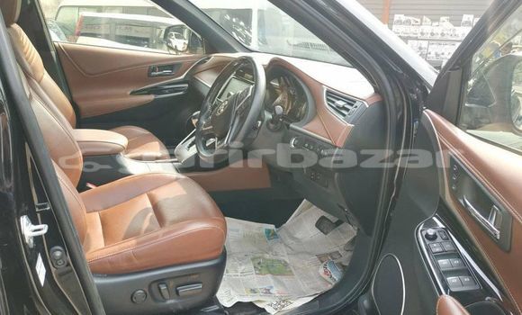 Buy Import 2018 Toyota Harrier in Dhaka, Dhaka Buy Import 2018 Toyota Harrier in Dhaka, Dhaka