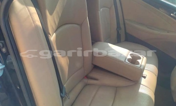 Buy Used 2011 Hyundai Sonata in Dhaka, Dhaka Buy Used 2011 Hyundai Sonata in Dhaka, Dhaka