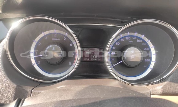 Buy Used 2011 Hyundai Sonata in Dhaka, Dhaka Buy Used 2011 Hyundai Sonata in Dhaka, Dhaka