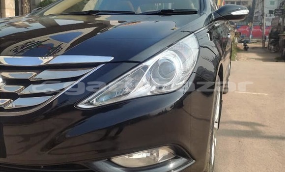 Buy Used 2011 Hyundai Sonata in Dhaka, Dhaka Buy Used 2011 Hyundai Sonata in Dhaka, Dhaka