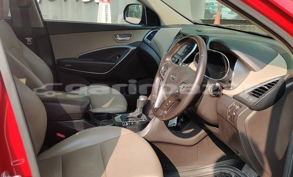 Buy Used 2017 Hyundai Santa Fe in Dhaka, Dhaka Buy Used 2017 Hyundai Santa Fe in Dhaka, Dhaka