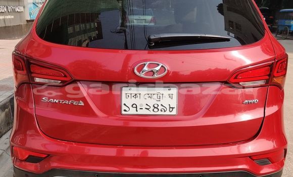 Buy Used 2017 Hyundai Santa Fe in Dhaka, Dhaka Buy Used 2017 Hyundai Santa Fe in Dhaka, Dhaka