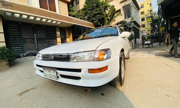 Buy Used 1993 Toyota Corolla in Dhaka, Dhaka Buy Used 1993 Toyota Corolla in Dhaka, Dhaka