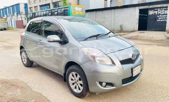 Buy Used 2009 Toyota Vitz in Dhaka, Dhaka Buy Used 2009 Toyota Vitz in Dhaka, Dhaka