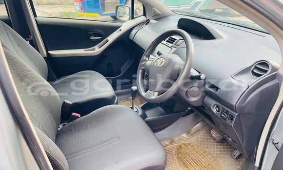 Buy Used 2009 Toyota Vitz in Dhaka, Dhaka Buy Used 2009 Toyota Vitz in Dhaka, Dhaka