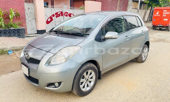 Buy Used 2009 Toyota Vitz in Dhaka, Dhaka Buy Used 2009 Toyota Vitz in Dhaka, Dhaka