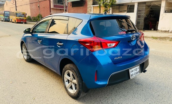 Buy Used 2013 Toyota Auris in Dhaka, Dhaka Buy Used 2013 Toyota Auris in Dhaka, Dhaka