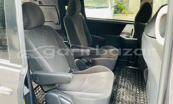 Buy Used 2011 Toyota noah x smart in Dhaka, Dhaka Buy Used 2011 Toyota noah x smart in Dhaka, Dhaka