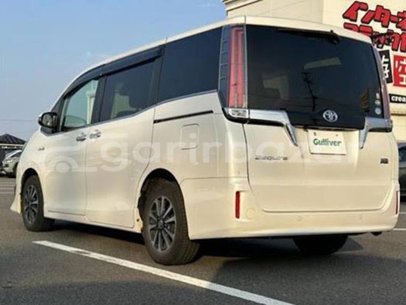 Big with watermark toyota esquire dhaka dhaka 35536