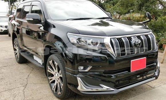 Buy Import Toyota Land Cruiser Prado in Dhaka, Dhaka Buy Import Toyota Land Cruiser Prado in Dhaka, Dhaka