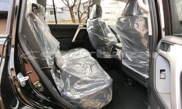 Buy Import Toyota Land Cruiser Prado in Dhaka, Dhaka Buy Import Toyota Land Cruiser Prado in Dhaka, Dhaka