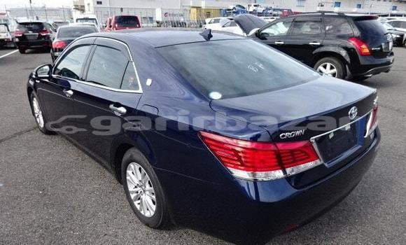 Buy Import 2016 Toyota Crown in Dhaka, Dhaka Buy Import 2016 Toyota Crown in Dhaka, Dhaka