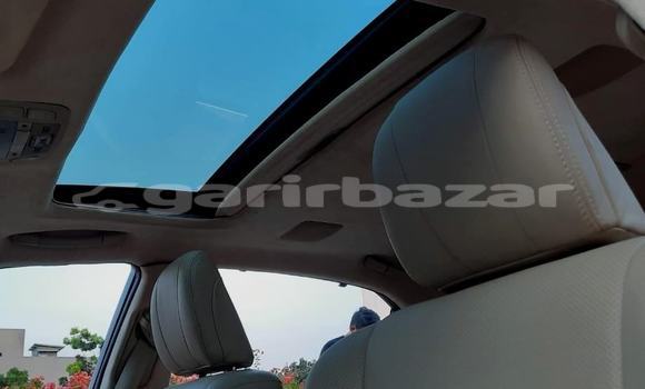 Buy Import 2016 Toyota Crown in Dhaka, Dhaka Buy Import 2016 Toyota Crown in Dhaka, Dhaka