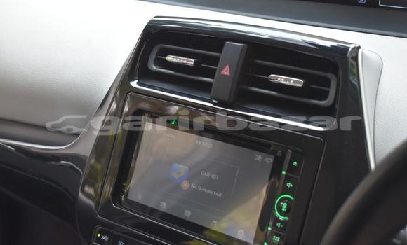 Buy Import 2016 Toyota Prius in Dhaka, Dhaka Buy Import 2016 Toyota Prius in Dhaka, Dhaka