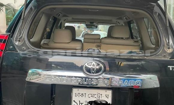 Buy Used 2017 Toyota Land Cruiser Prado in Dhaka, Dhaka Buy Used 2017 Toyota Land Cruiser Prado in Dhaka, Dhaka