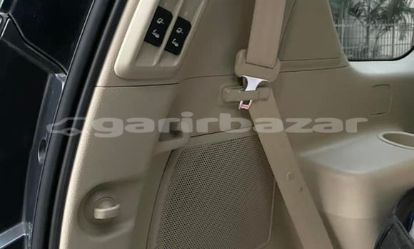 Buy Used 2017 Toyota Land Cruiser Prado in Dhaka, Dhaka Buy Used 2017 Toyota Land Cruiser Prado in Dhaka, Dhaka
