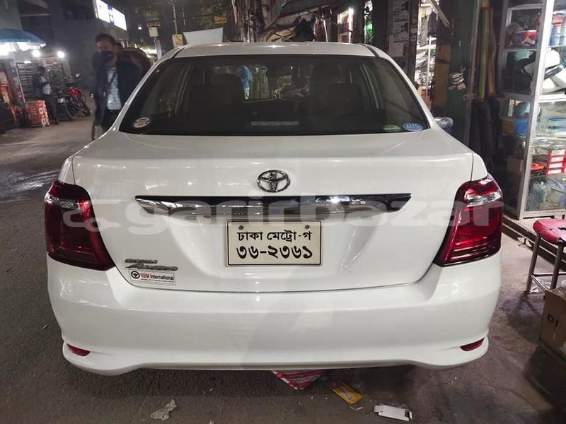 Big with watermark toyota axio dhaka dhaka 4079