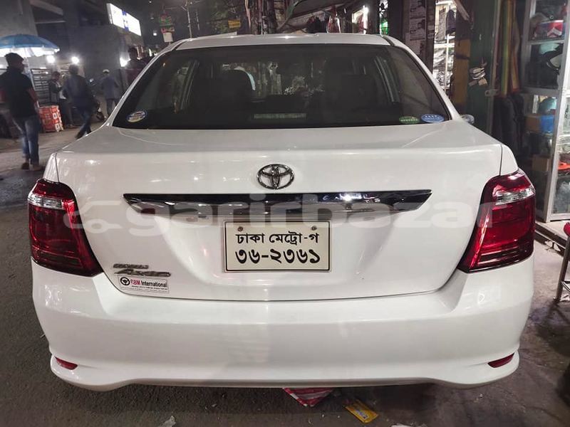 Big with watermark toyota axio dhaka dhaka 4079