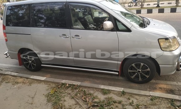 Buy Used 2003 Toyota Noah in Dhaka, Dhaka Buy Used 2003 Toyota Noah in Dhaka, Dhaka