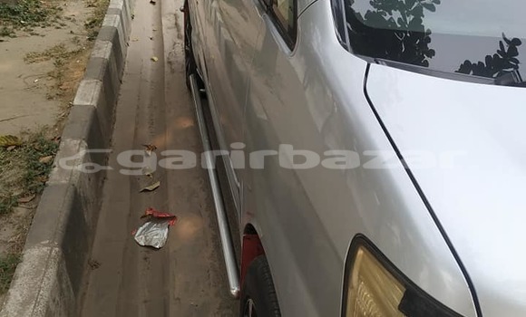 Buy Used 2003 Toyota Noah in Dhaka, Dhaka Buy Used 2003 Toyota Noah in Dhaka, Dhaka