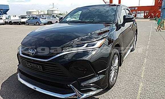 Buy Import 2021 Toyota Harrier in Dhaka, Dhaka Buy Import 2021 Toyota Harrier in Dhaka, Dhaka
