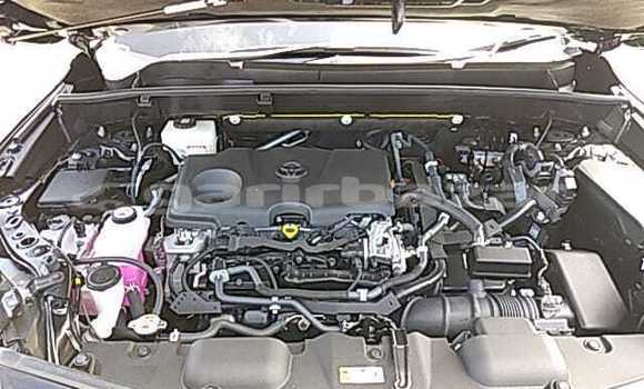 Buy Import 2021 Toyota Harrier in Dhaka, Dhaka Buy Import 2021 Toyota Harrier in Dhaka, Dhaka
