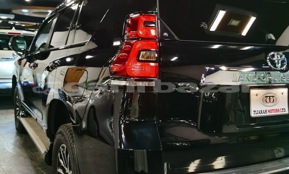 Buy Import 2018 Toyota Land Cruiser Prado in Dhaka, Dhaka Buy Import 2018 Toyota Land Cruiser Prado in Dhaka, Dhaka
