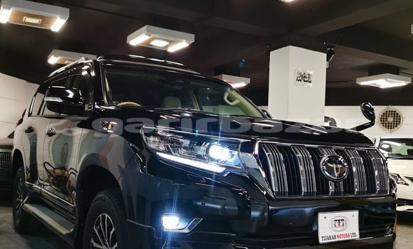 Buy Import 2018 Toyota Land Cruiser Prado in Dhaka, Dhaka Buy Import 2018 Toyota Land Cruiser Prado in Dhaka, Dhaka