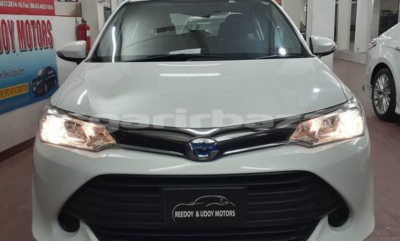 Buy Import 2016 Toyota Axio in Dhaka, Dhaka Buy Import 2016 Toyota Axio in Dhaka, Dhaka