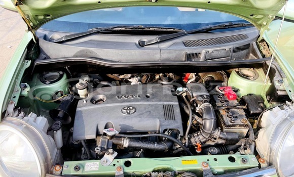 Buy Used 2012 Toyota Sienta in Dhaka, Dhaka Buy Used 2012 Toyota Sienta in Dhaka, Dhaka