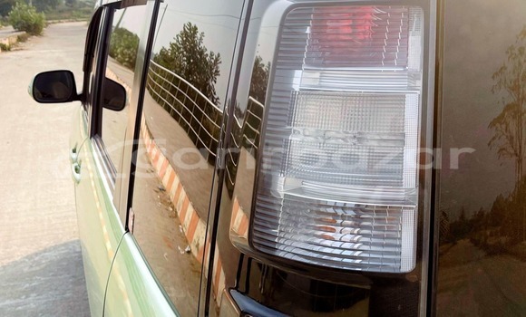 Buy Used 2012 Toyota Sienta in Dhaka, Dhaka Buy Used 2012 Toyota Sienta in Dhaka, Dhaka