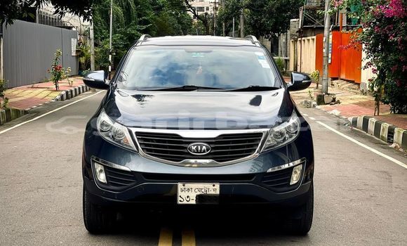 Buy Used 2010 Mercedes-Benz Sportage in Dhaka, Dhaka Buy Used 2010 Mercedes-Benz Sportage in Dhaka, Dhaka