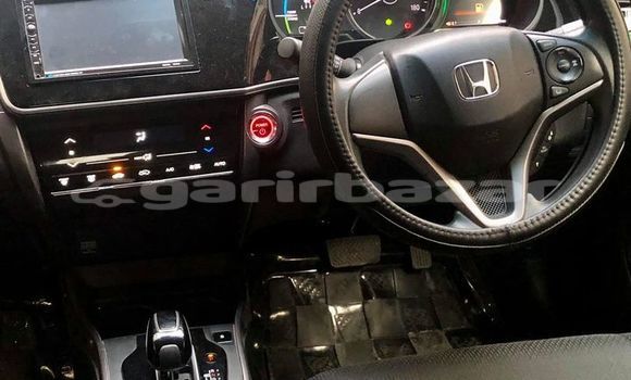 Buy New 2017 Honda Grace in Dhaka, Dhaka Buy New 2017 Honda Grace in Dhaka, Dhaka