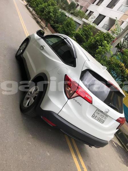 Big with watermark honda vezel dhaka dhaka 4099