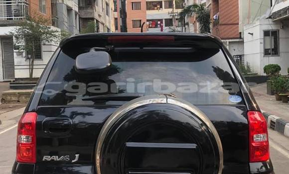 Buy Used 2005 Toyota Rav 4 in Dhaka, Dhaka Buy Used 2005 Toyota Rav 4 in Dhaka, Dhaka