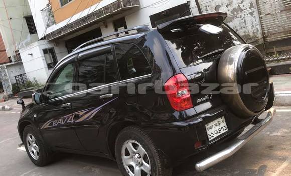 Buy Used 2005 Toyota Rav 4 in Dhaka, Dhaka Buy Used 2005 Toyota Rav 4 in Dhaka, Dhaka