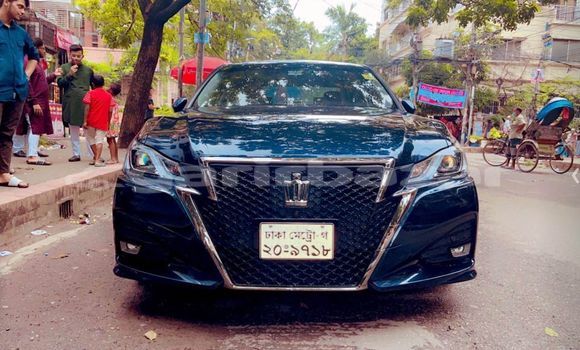 Buy Used 2016 Toyota Crown in Dhaka, Dhaka Buy Used 2016 Toyota Crown in Dhaka, Dhaka