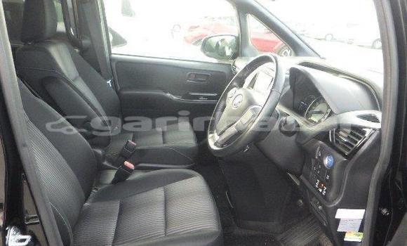 কেনা আমদানি Toyota Noah Black গাড়ী মধ্যে ঢাকা মধ্যে Dhaka কেনা আমদানি Toyota Noah Black গাড়ী মধ্যে ঢাকা মধ্যে Dhaka