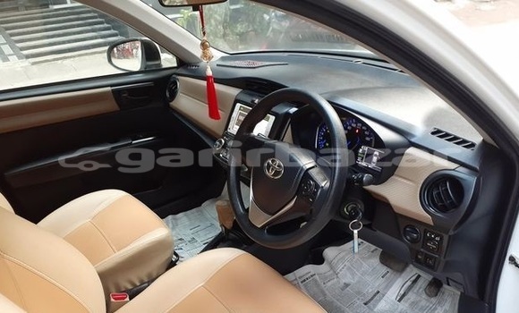 Buy Used 2014 Toyota Axio in Dhaka, Dhaka Buy Used 2014 Toyota Axio in Dhaka, Dhaka