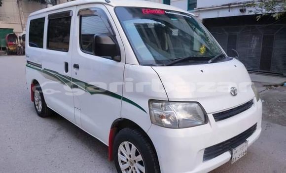 Buy Used 2011 Toyota TownAce in Dhaka, Dhaka Buy Used 2011 Toyota TownAce in Dhaka, Dhaka