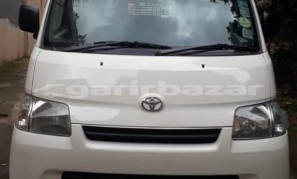 Buy Used 2010 Toyota TownAce in Dhaka, Dhaka Buy Used 2010 Toyota TownAce in Dhaka, Dhaka