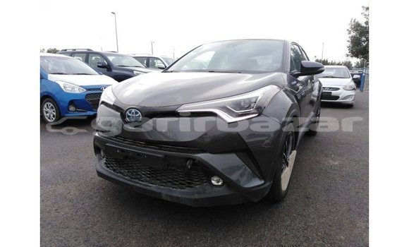 Buy Import 2018 Toyota C-HR in Import - Dubai, Bandarban Buy Import 2018 Toyota C-HR in Import - Dubai, Bandarban