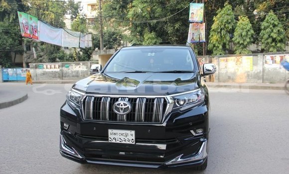 Buy Used 2011 Toyota Land Cruiser Prado in Dhaka, Dhaka Buy Used 2011 Toyota Land Cruiser Prado in Dhaka, Dhaka
