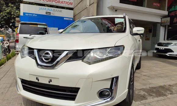 Buy Import 2016 Nissan X-Trail Mode Premier in Dhaka, Dhaka Buy Import 2016 Nissan X-Trail Mode Premier in Dhaka, Dhaka